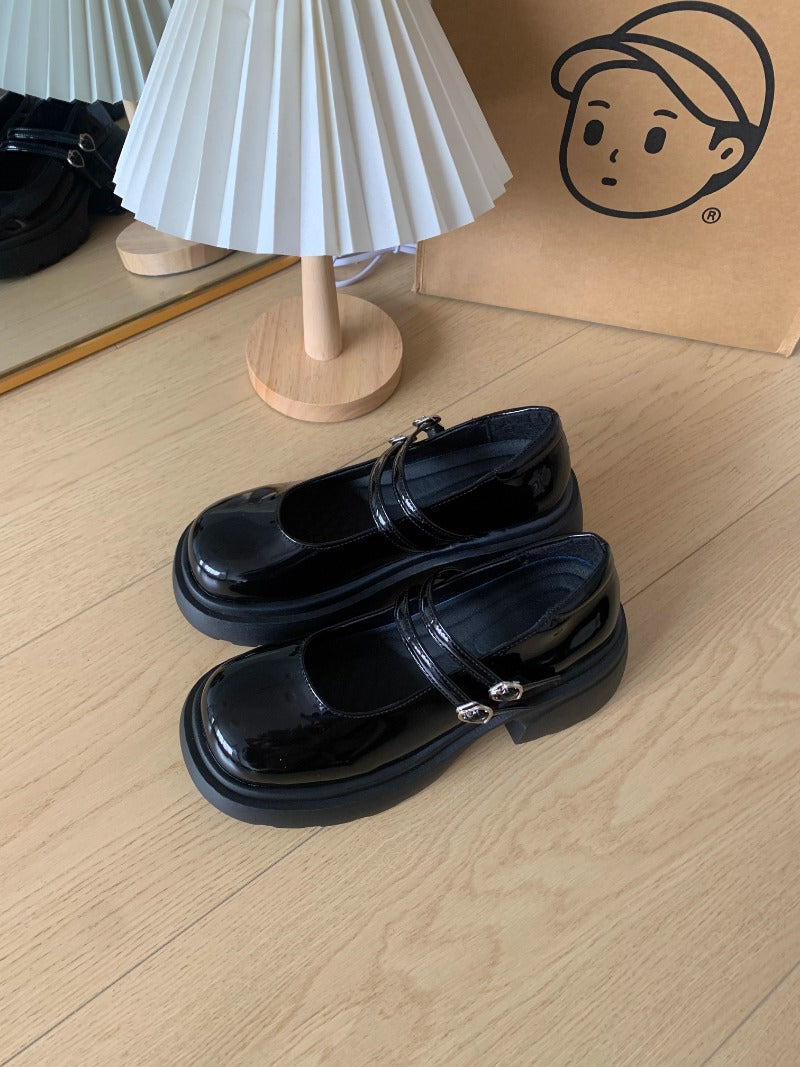 Classic Glossy Mary Jane Shoes