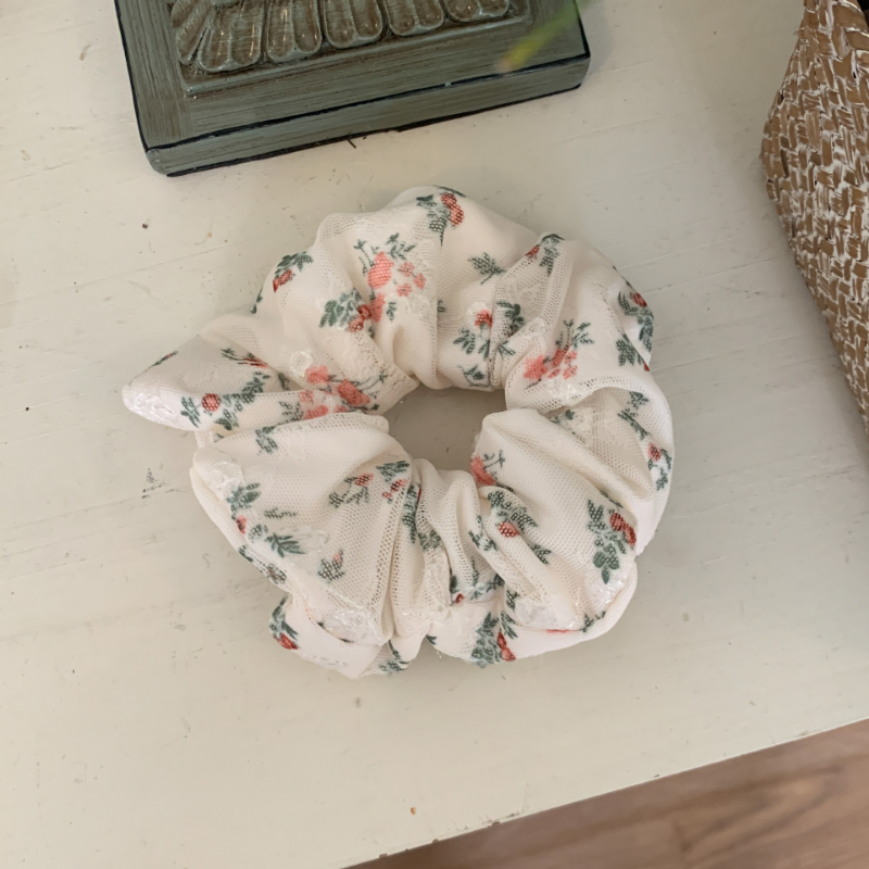 Floral Grace Scrunchies