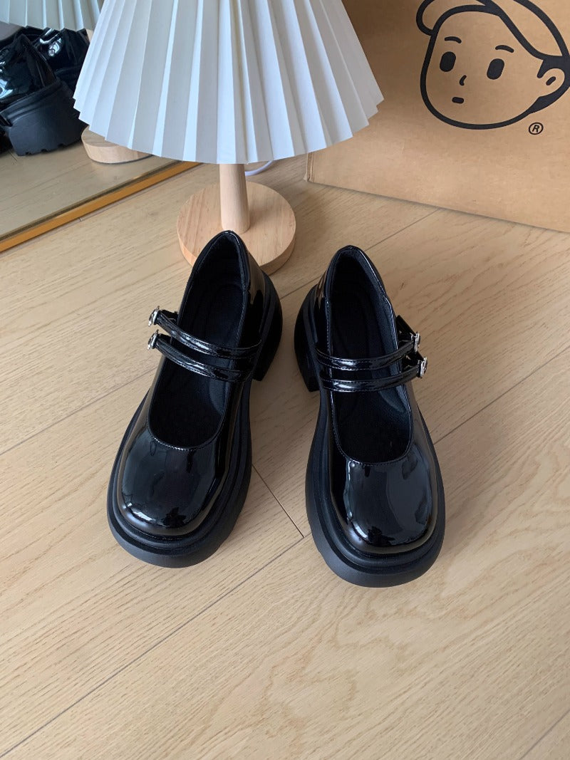 Classic Glossy Mary Jane Shoes