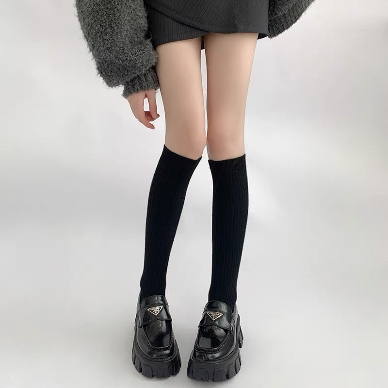 Cozy Over-the-Knee Ribbed Socks