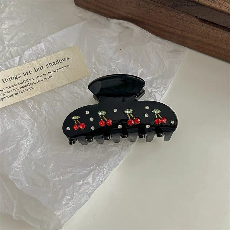 Charming Patterned Hair Claw Set