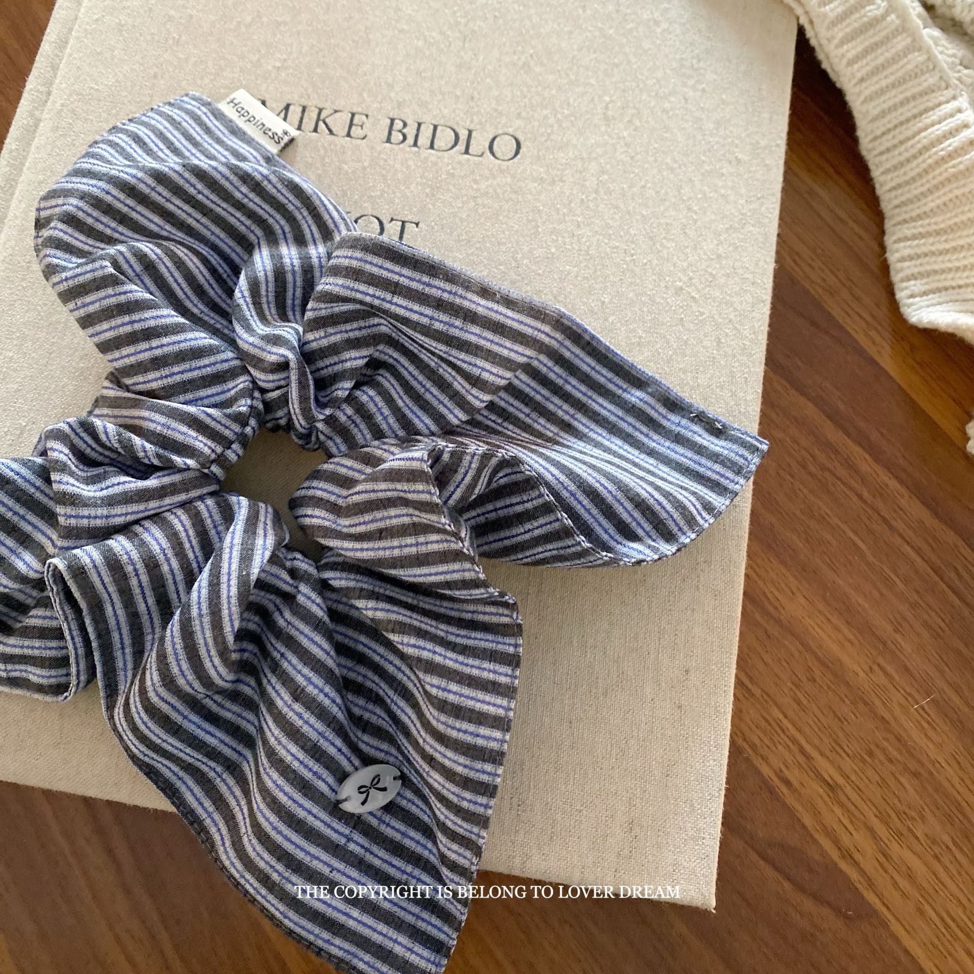 Assorted Blue Hair Accessories Set