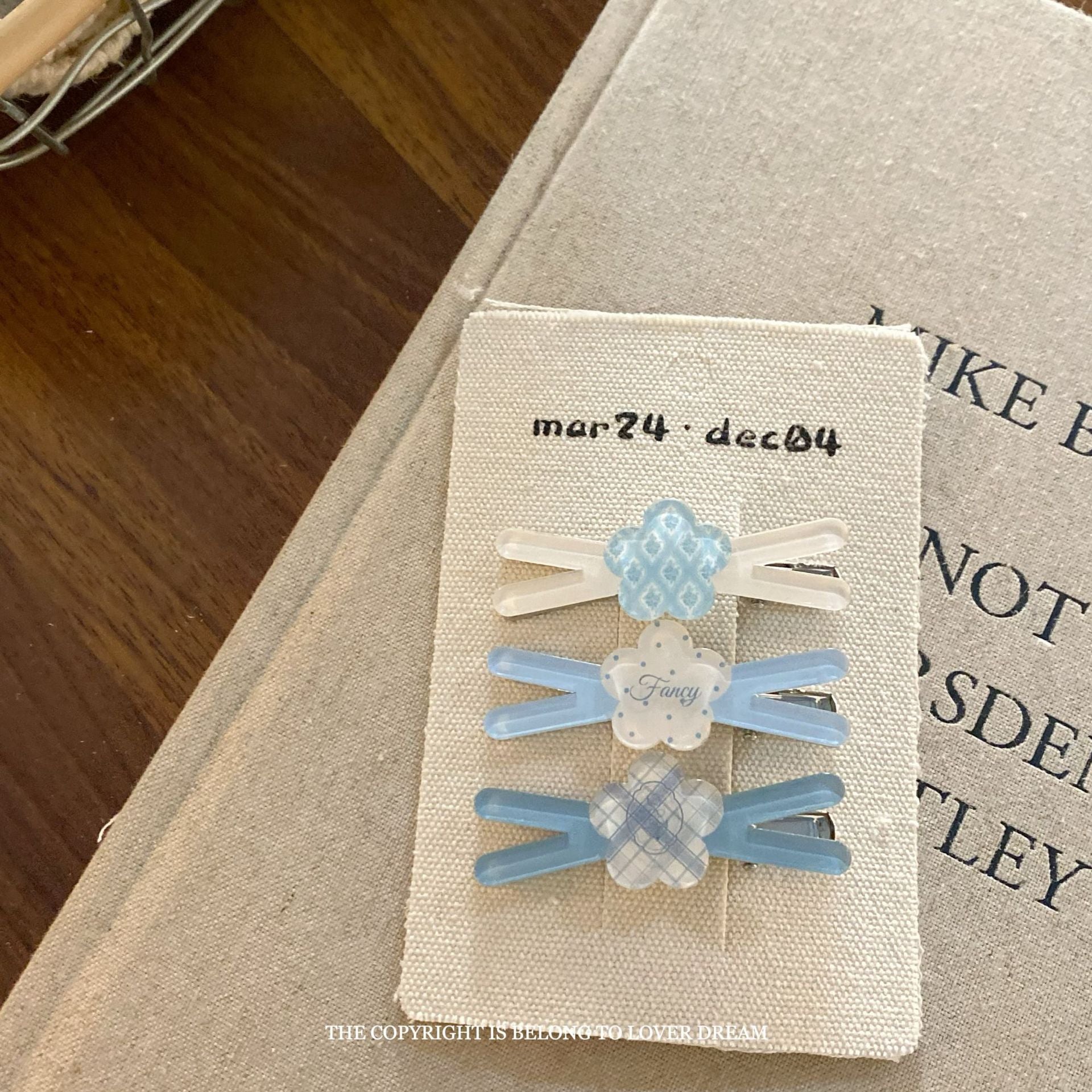 Assorted Blue Hair Accessories Set