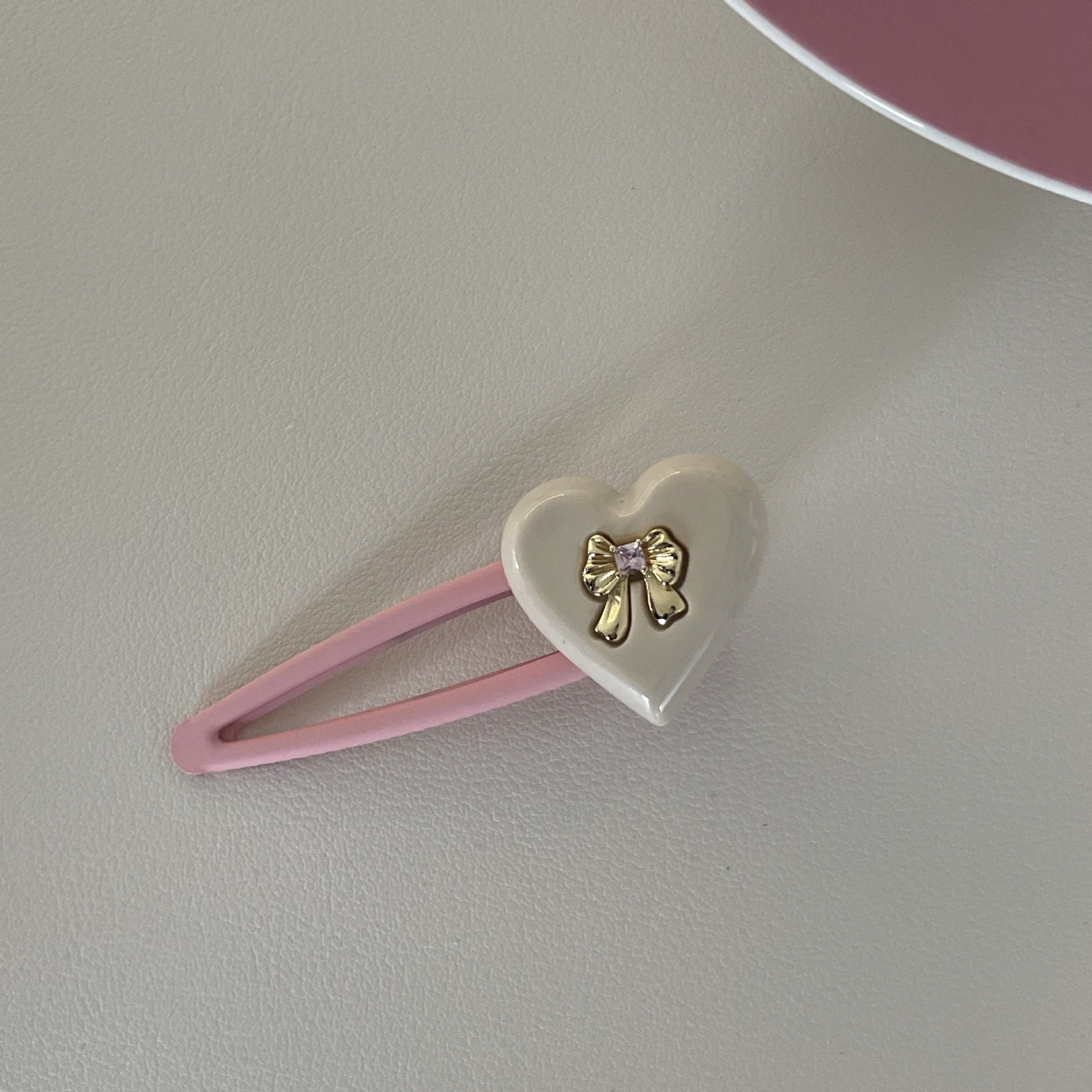 Vintage Elegance Pin