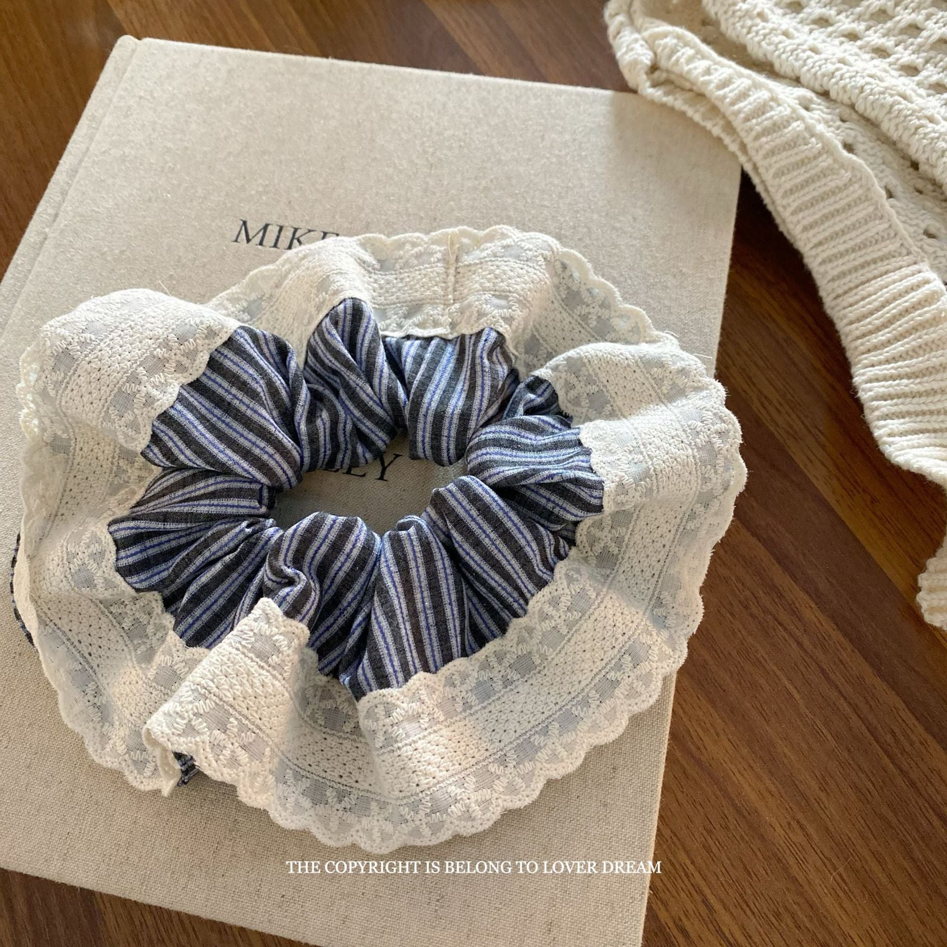 Assorted Blue Hair Accessories Set