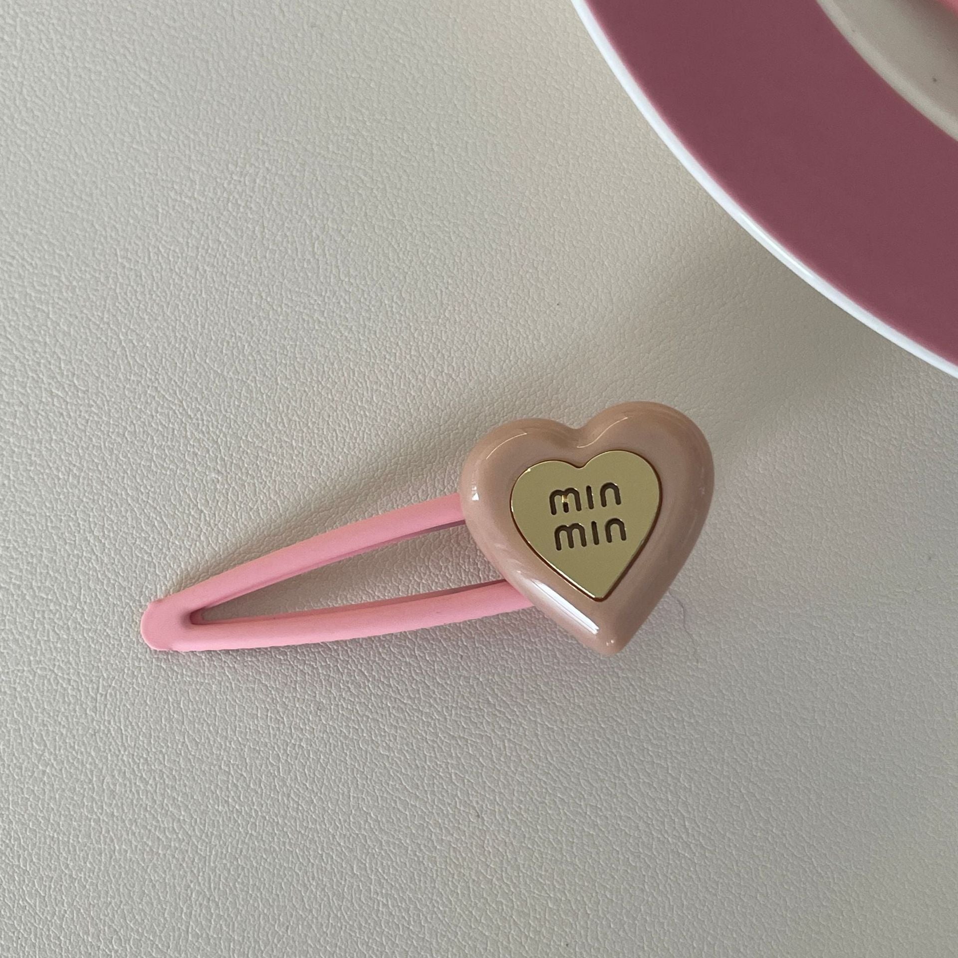 Vintage Elegance Pin