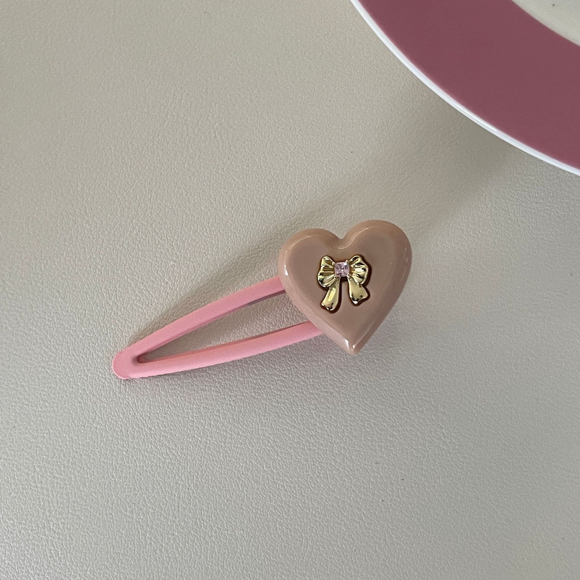 Vintage Elegance Pin