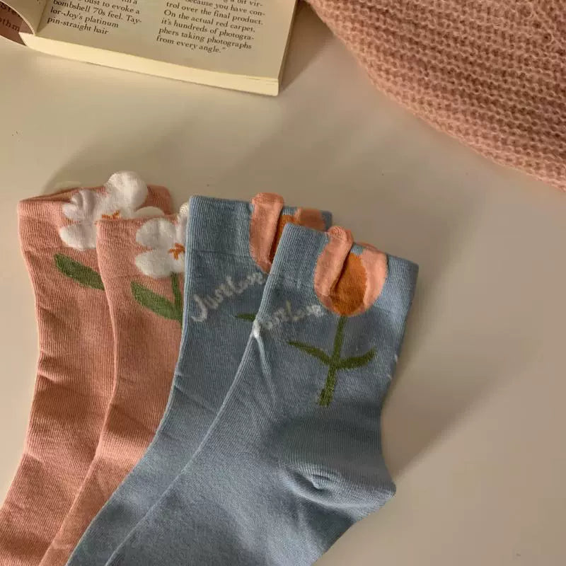 Tulip Garden Socks