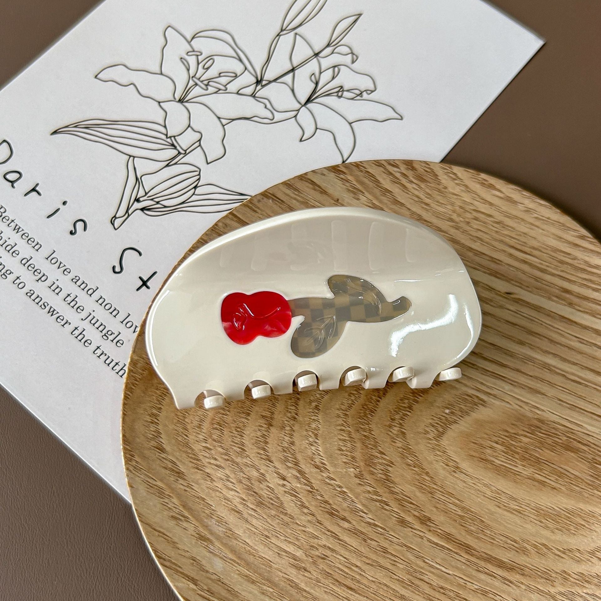 Charming Patterned Hair Claw Set