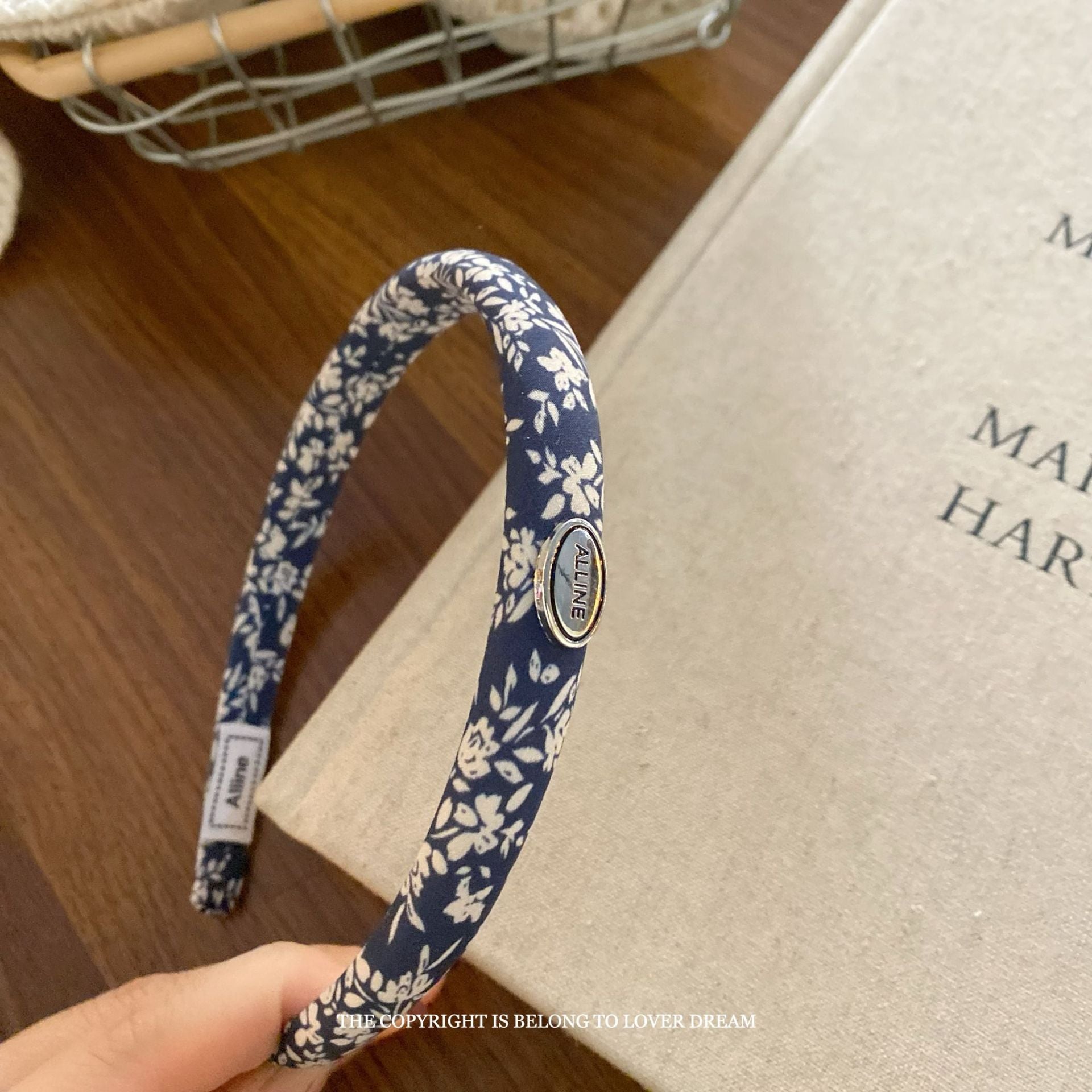 Assorted Blue Hair Accessories Set