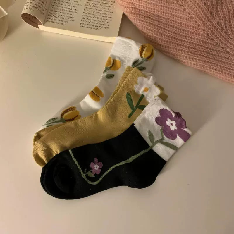 Tulip Garden Socks