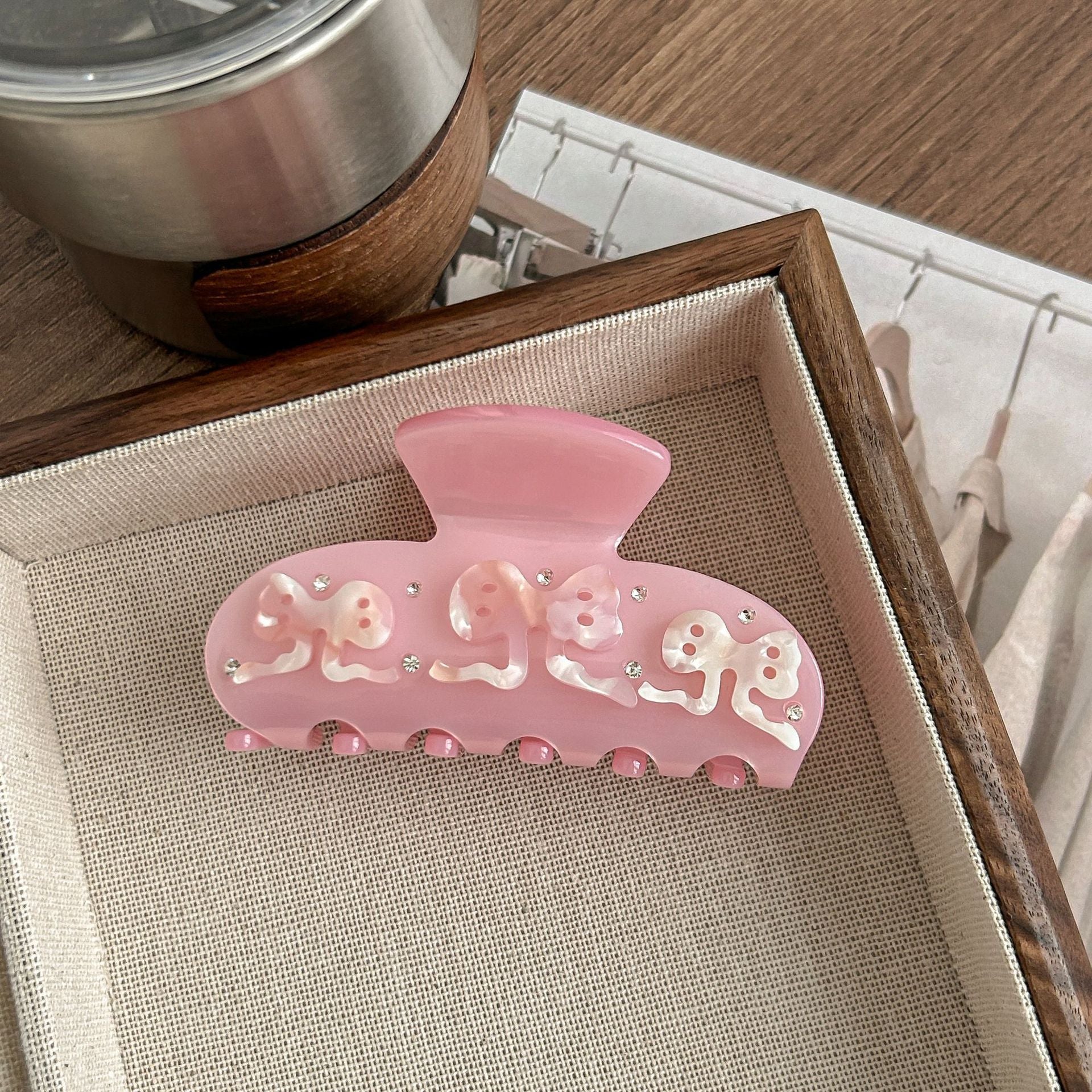 Charming Patterned Hair Claw Set