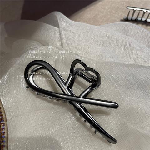 Eclipse Shine Twisted Claw Clip