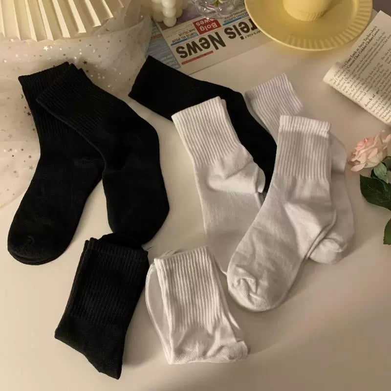 Black White Plain Socks