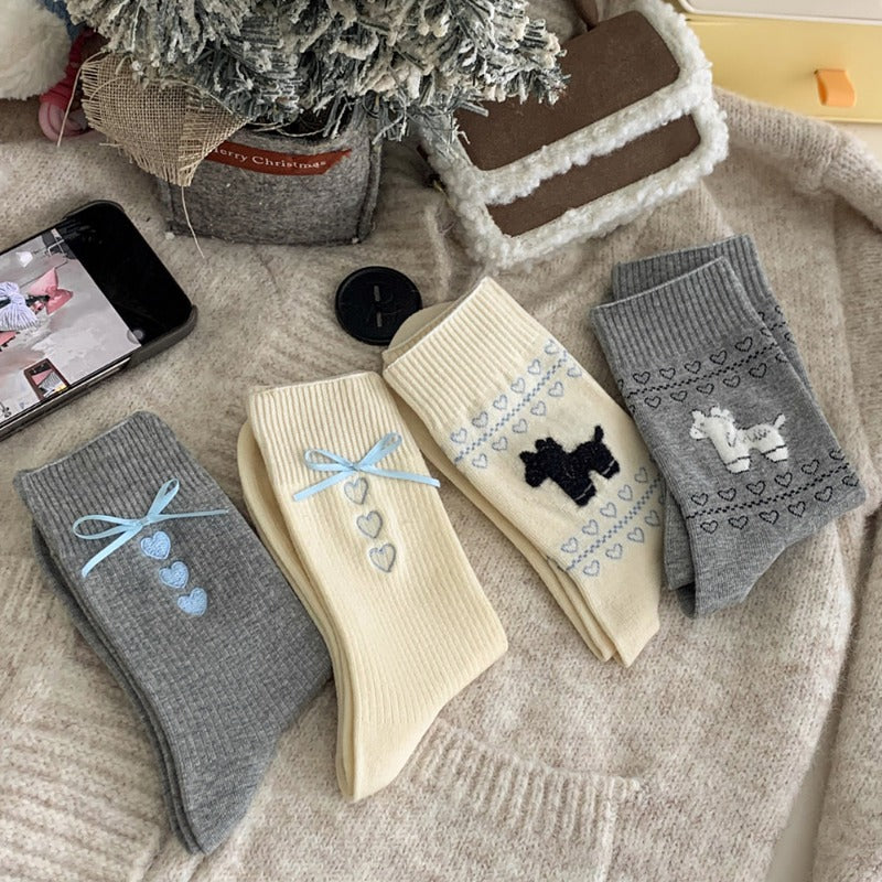 Elegant Embroidered Bow Cotton Socks