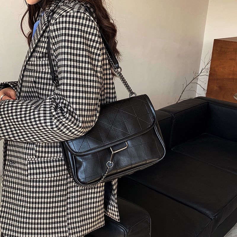 Black Simple Shoulder Bag