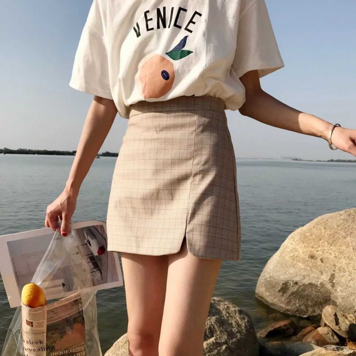 Mini grid skirt