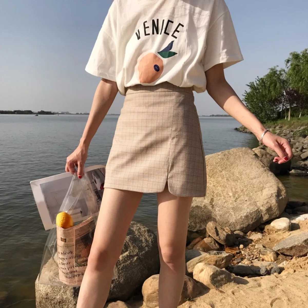 Mini grid skirt