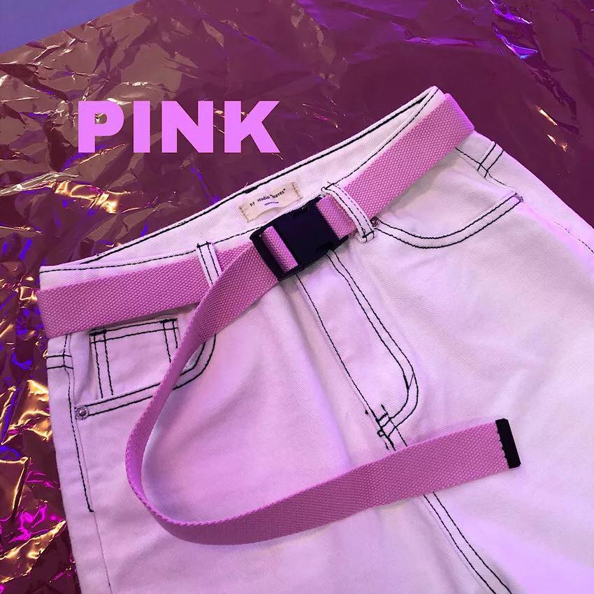 Basic coloured buckle belt