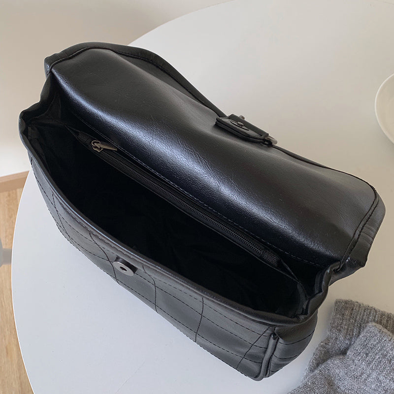 Black Simple Shoulder Bag