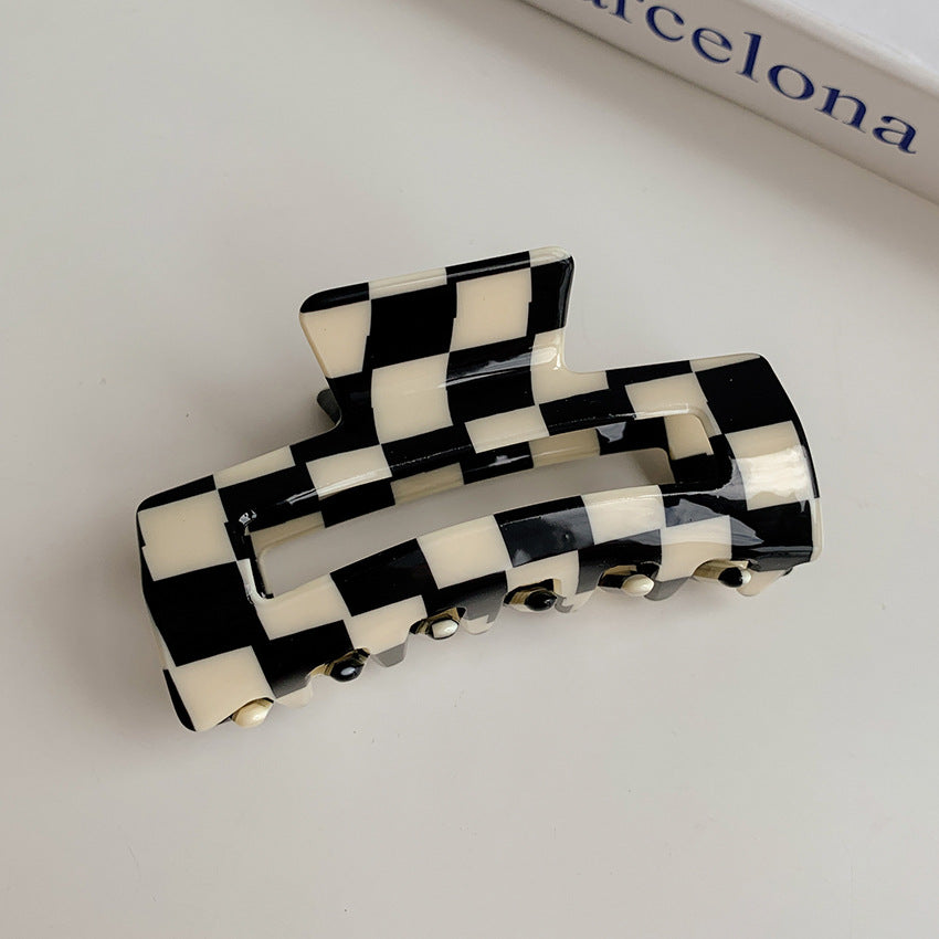 Monochrome Checkered Claw Clip