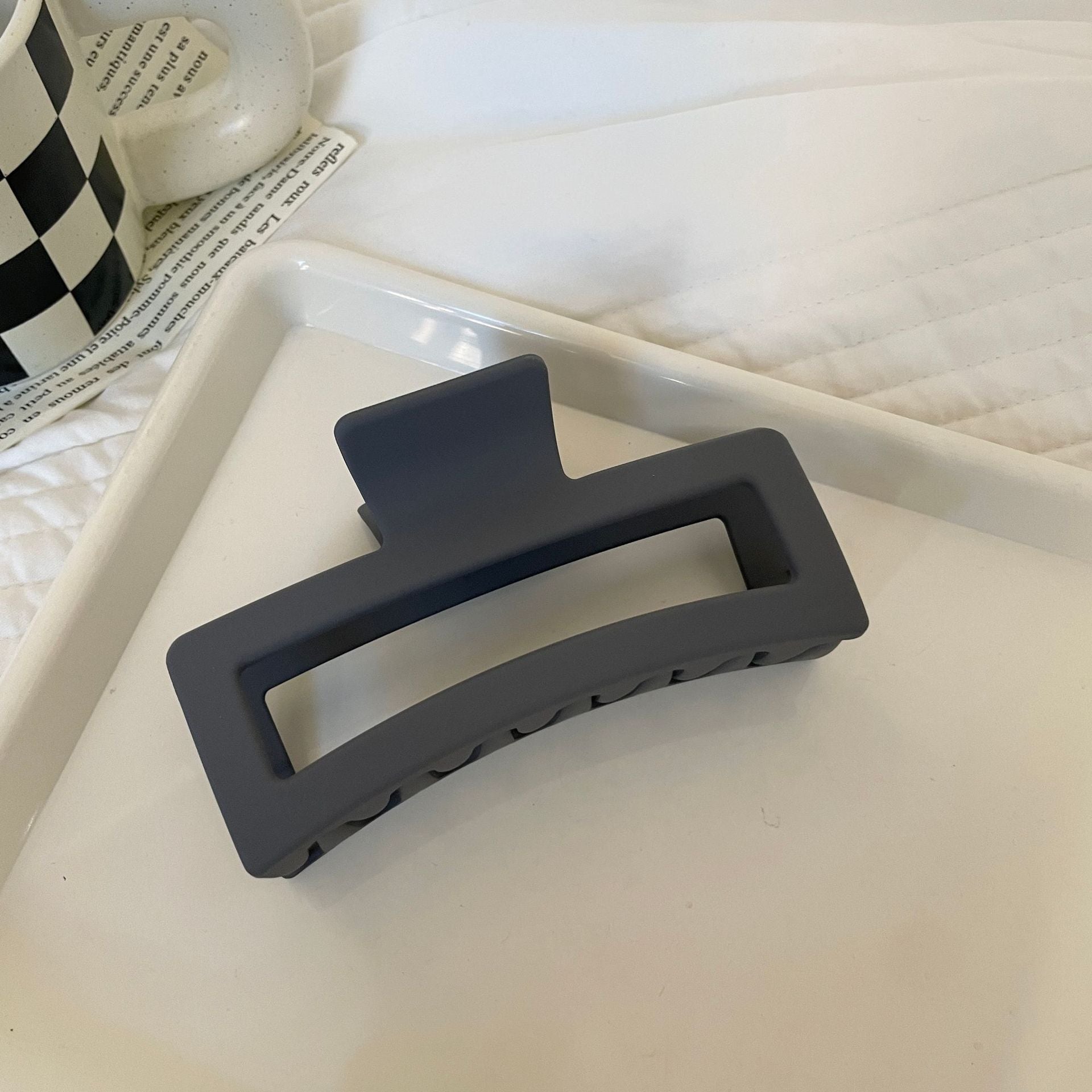 Basic Matte Claw Clip