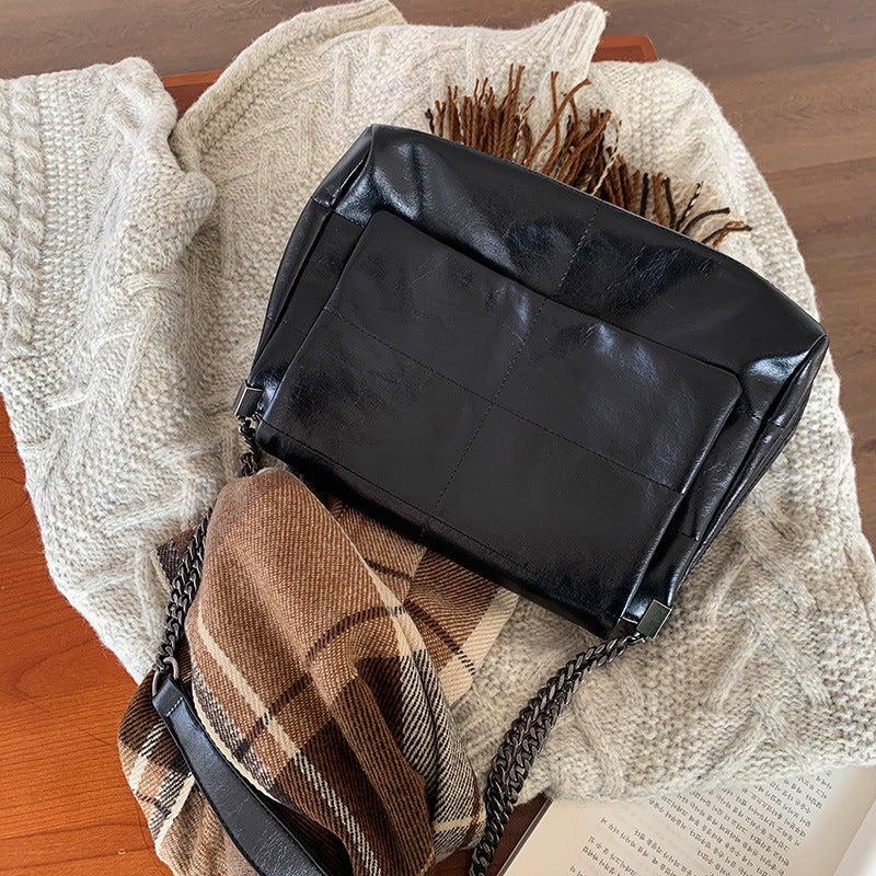 Murile Plain Shoulder Bag