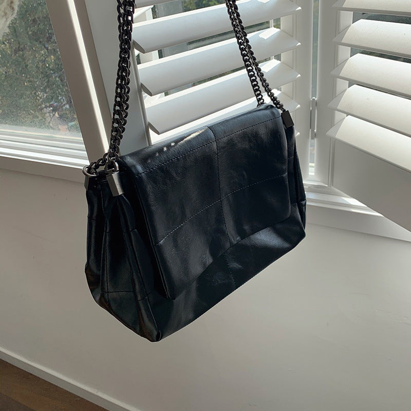 Murile Plain Shoulder Bag