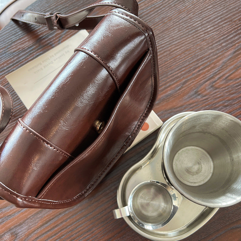 Gella Retro Shoulde Bag