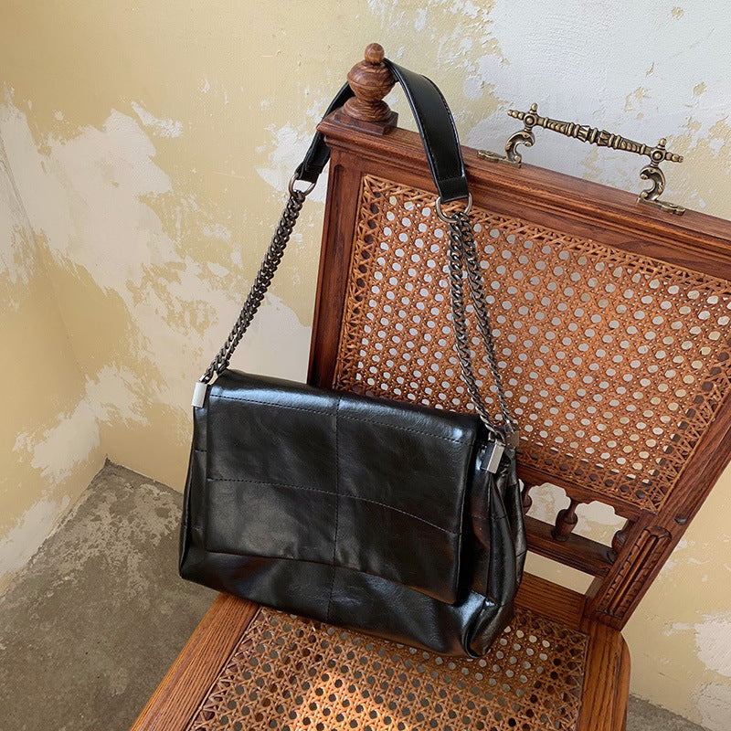 Murile Plain Shoulder Bag