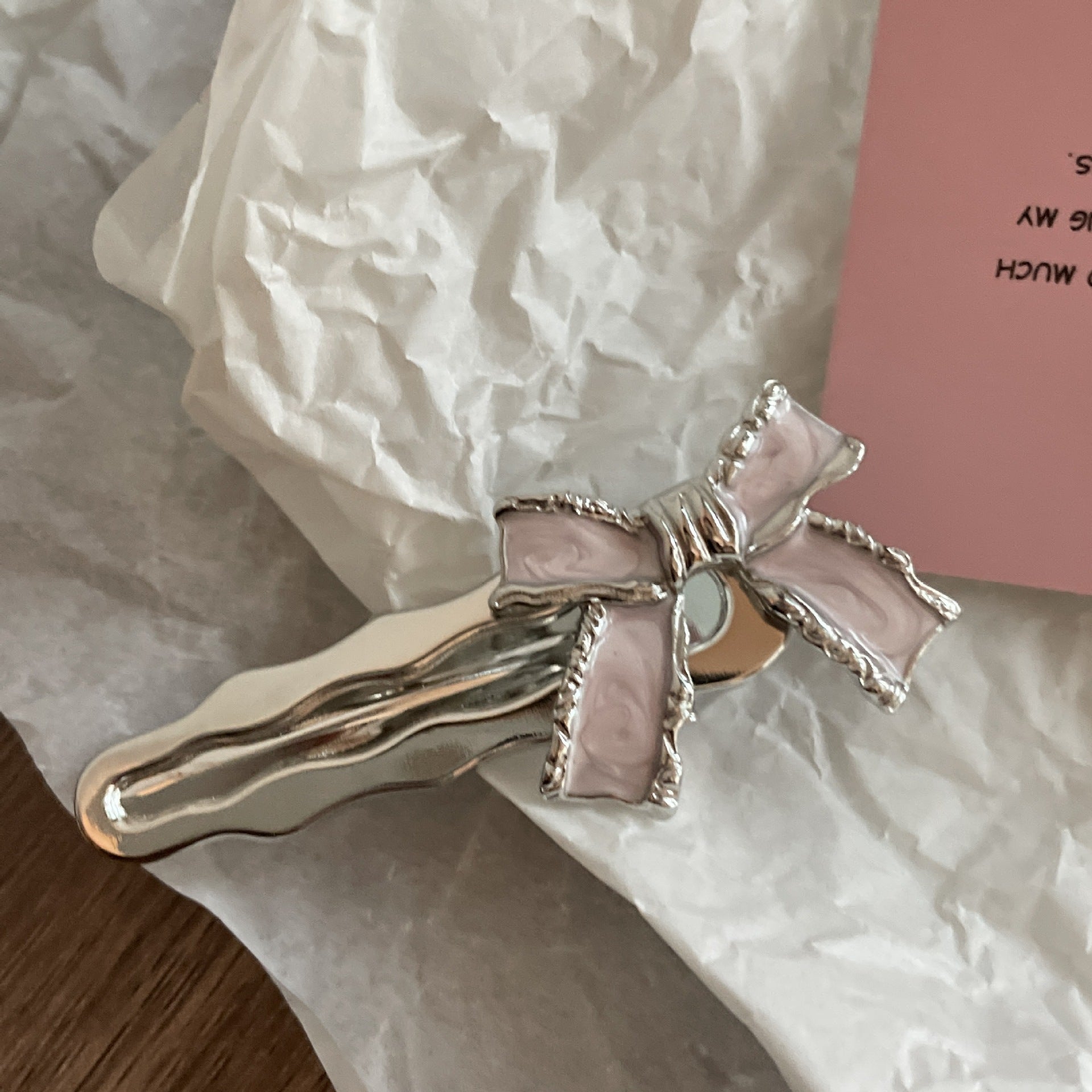 Ribbon Peekaboo Clip