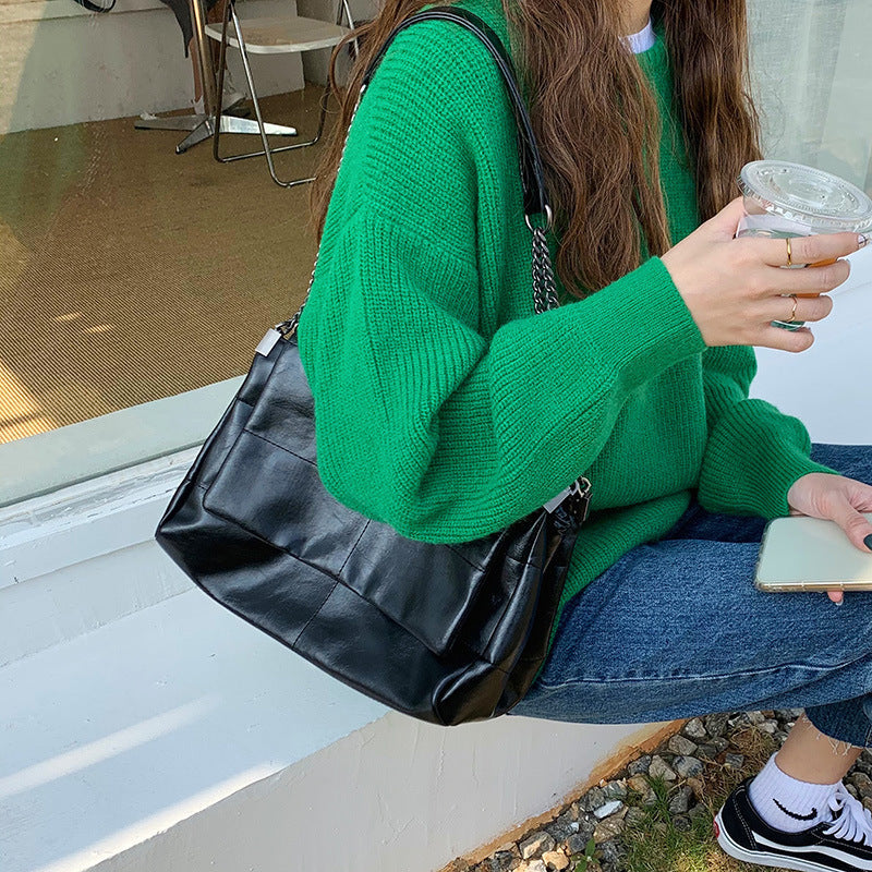 Murile Plain Shoulder Bag