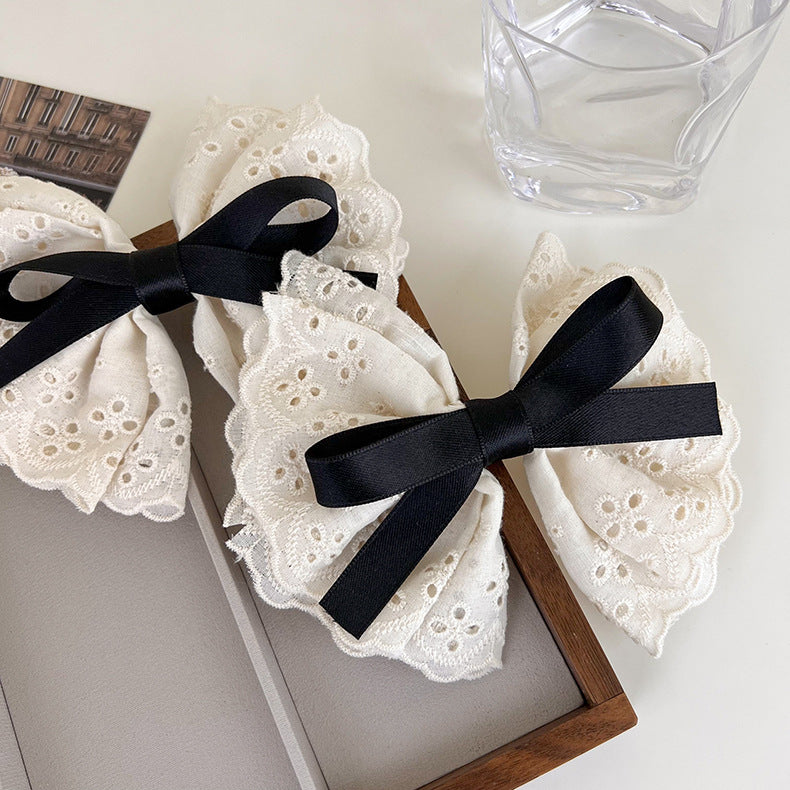 Lace Bow Clip