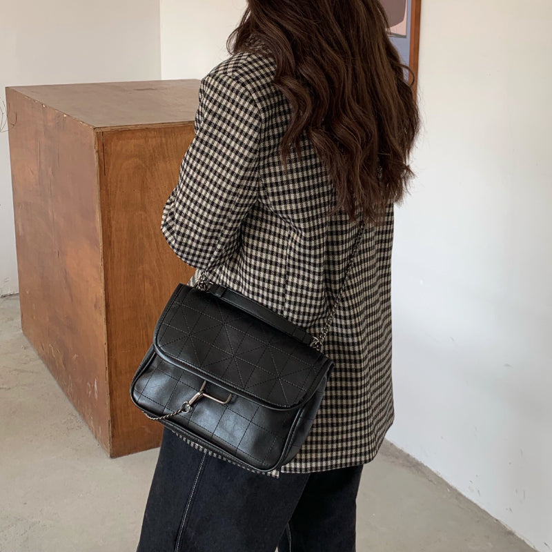 Black Simple Shoulder Bag