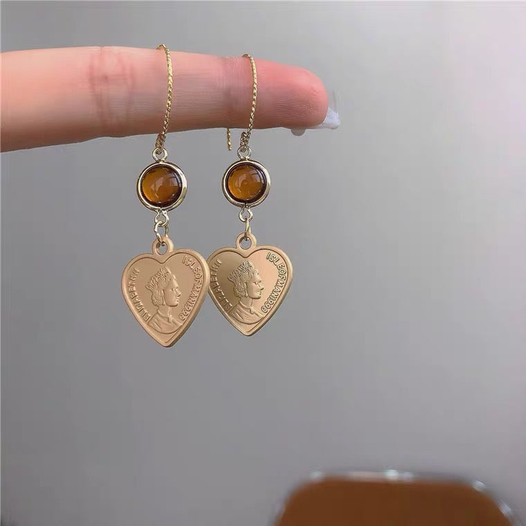 Elizabeth earrings